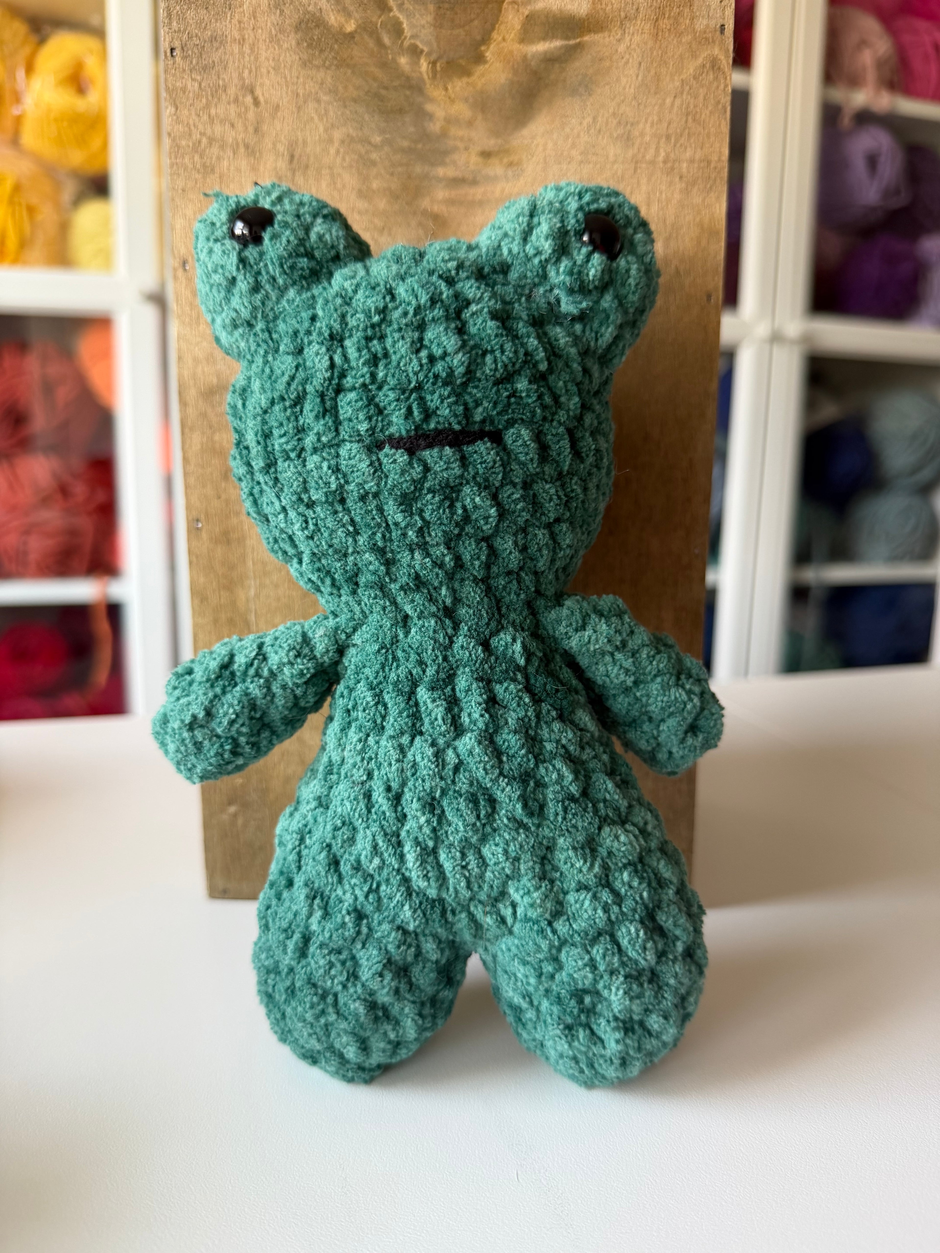 Frog - standing